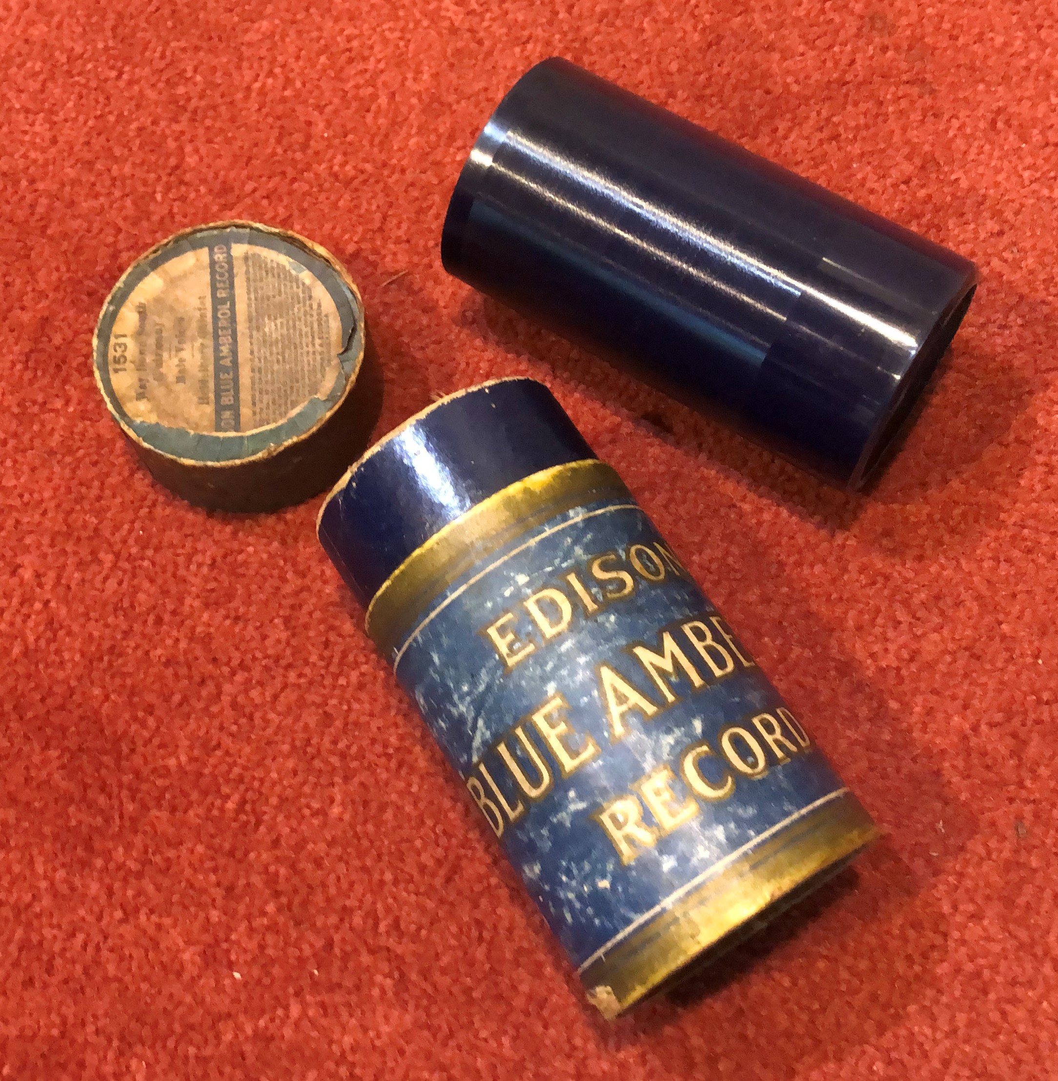 Edison Blue Amberol cylinders were still in use back in the 1910s, but 78-rpm discs were already competing for shelf space and soon won out completely.